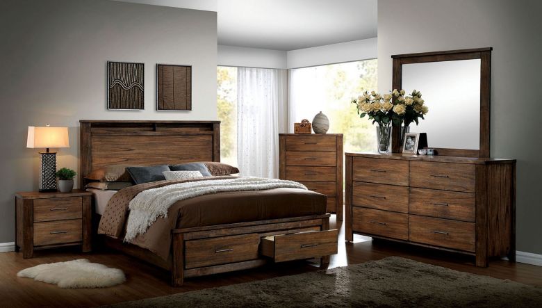 5 Pc. Queen Bedroom Set w/ Chest