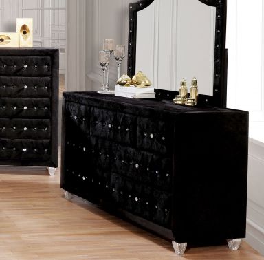 Dresser, Black